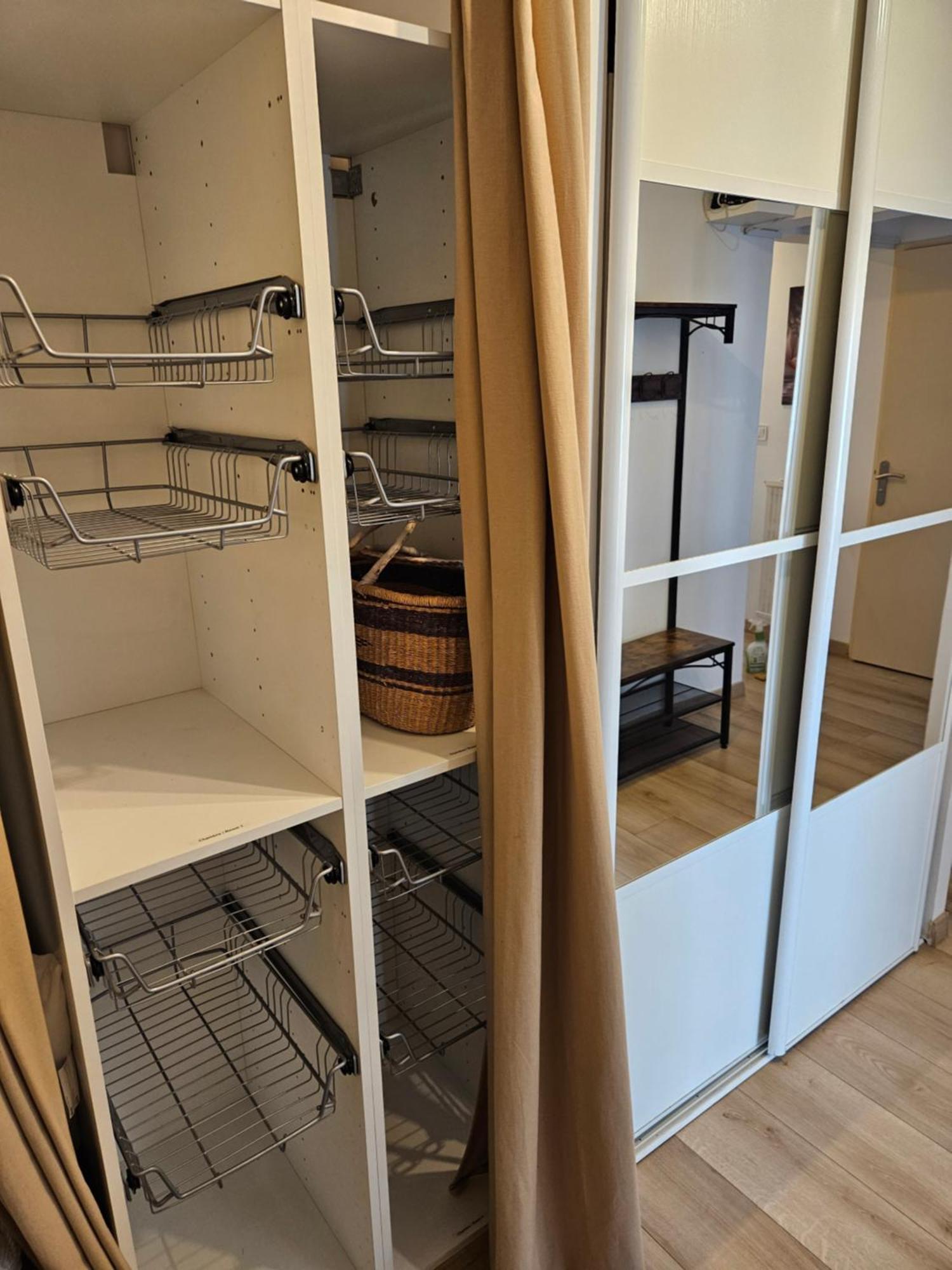 Chambre En Colocation Fille, Proche Mer, Climatisation Tolone Esterno foto
