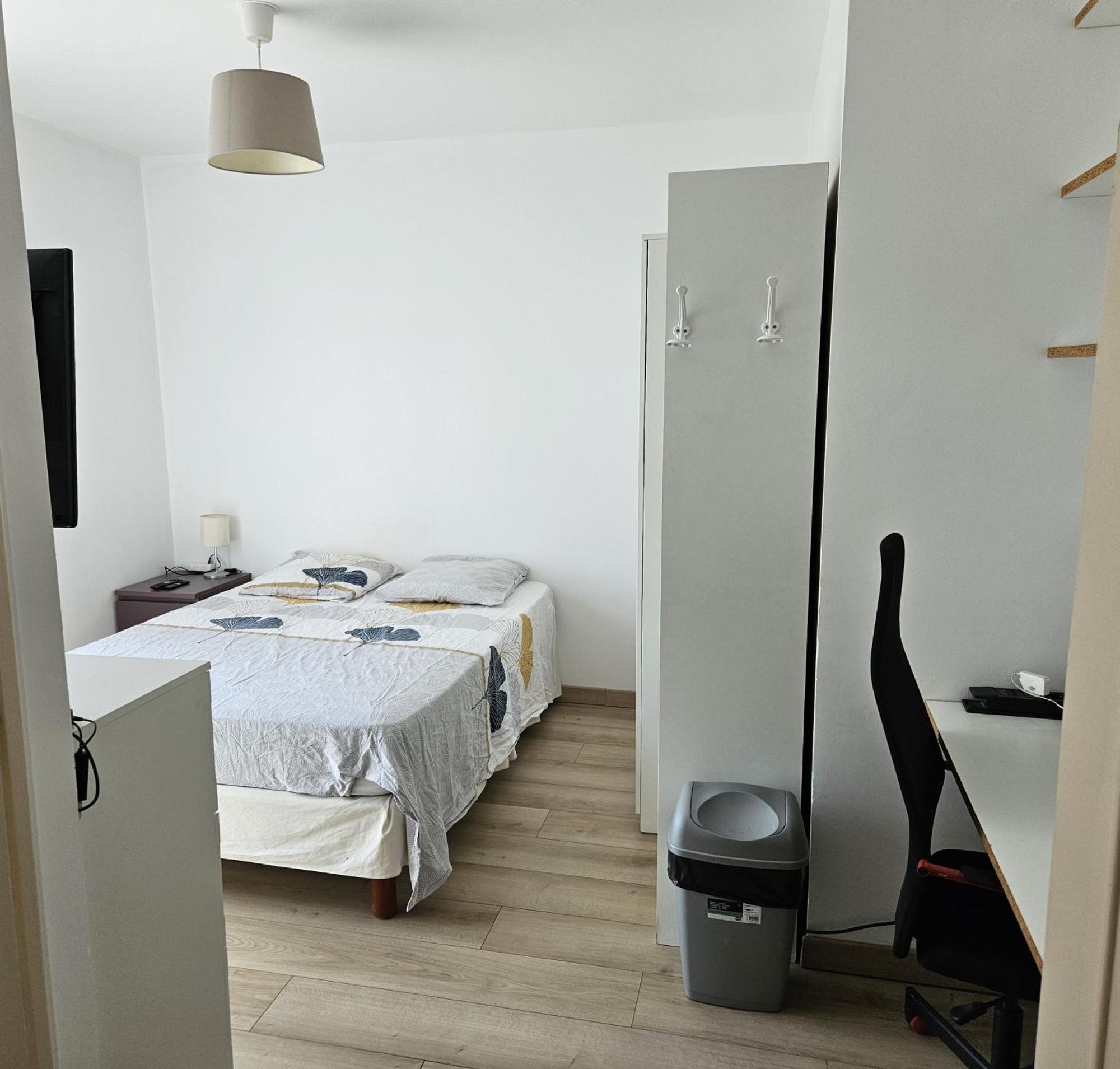 Chambre En Colocation Fille, Proche Mer, Climatisation Tolone Esterno foto