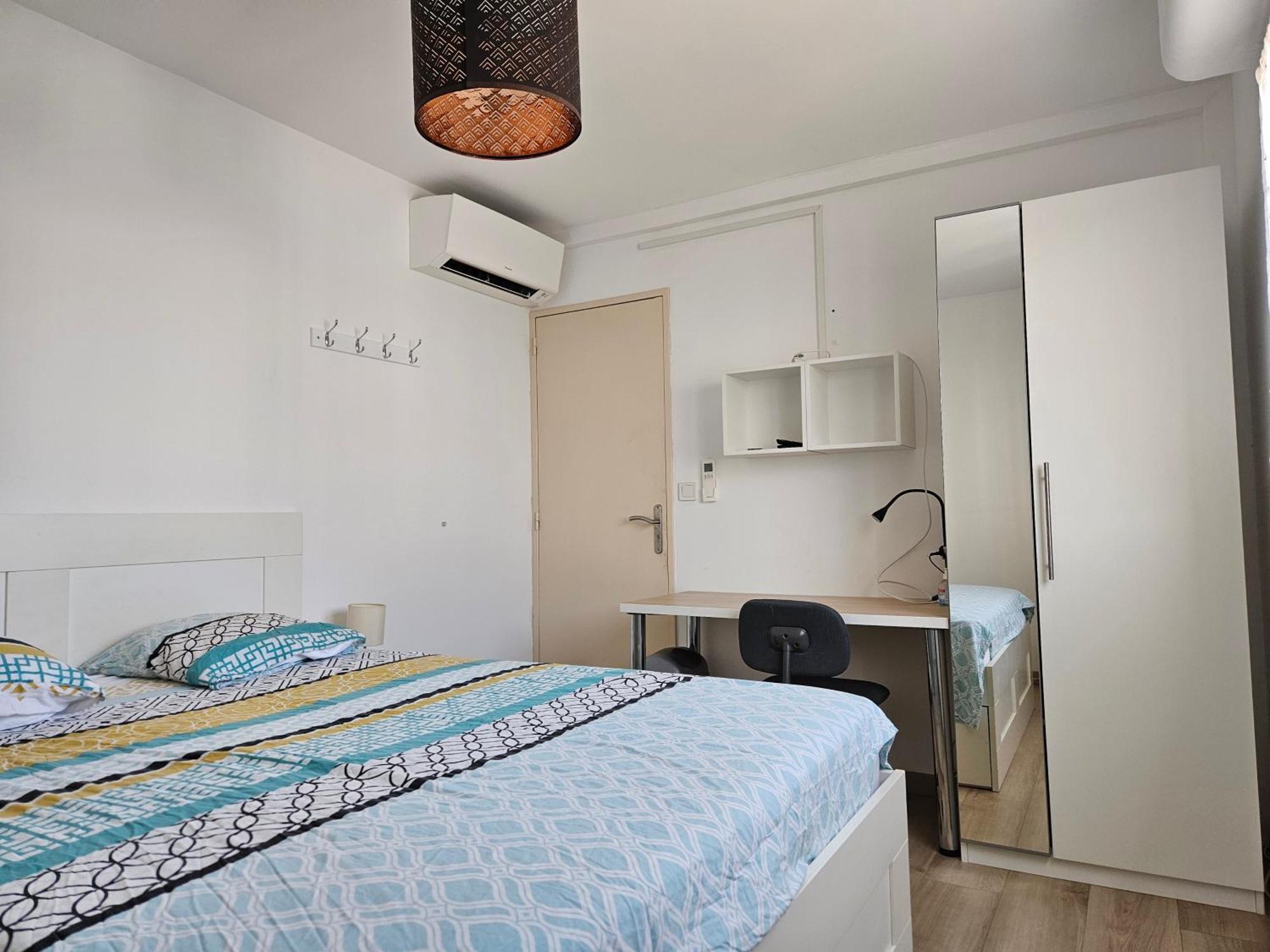 Chambre En Colocation Fille, Proche Mer, Climatisation Tolone Esterno foto