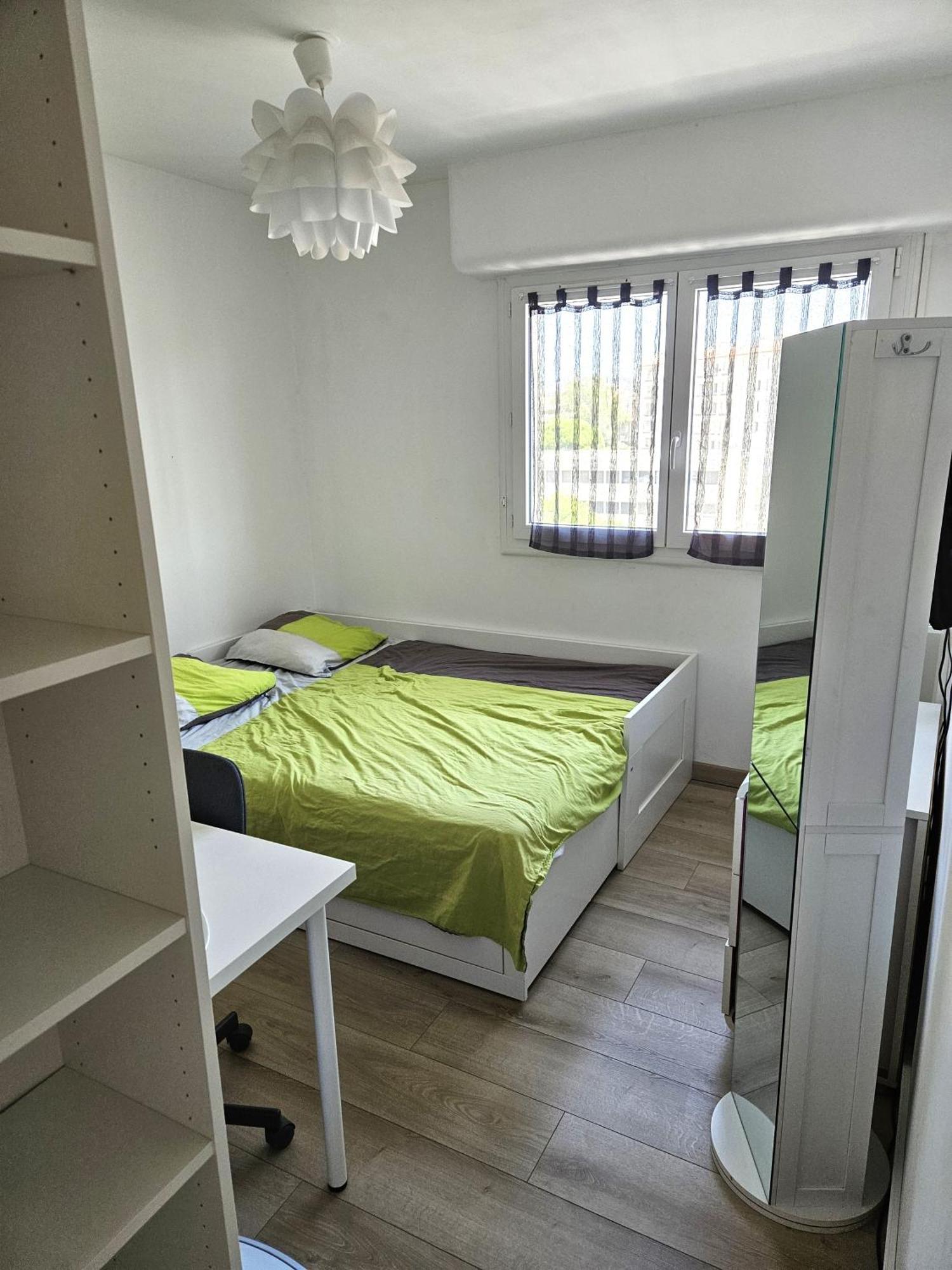 Chambre En Colocation Fille, Proche Mer, Climatisation Tolone Esterno foto